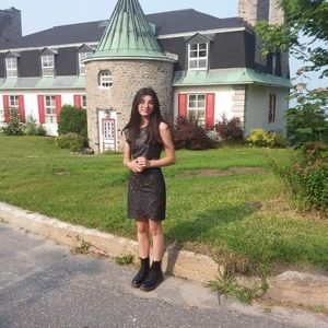 Meet your Posher, Florence